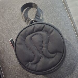 Lululemon Black Round Pouch